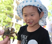 イベント当日のスナップより。子どもたちもよい表情を見せる。 (C)足立区