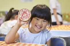 イベント当日のスナップより。子どもたちもよい表情を見せる。 (C)足立区