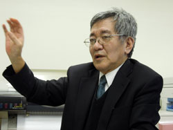 写真：菊井氏