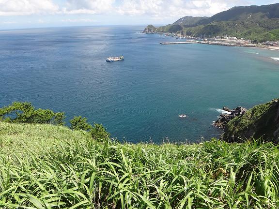 神津島（伊豆諸島自然保護官事務所提供）
