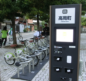 石川県金沢市の「まちのり」は拠点が建物の裏の方に置かれていて見つけにくいが、徐々に浸透しつつある。