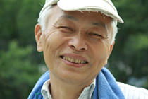 森で出逢う人たちの魅力的な表情。